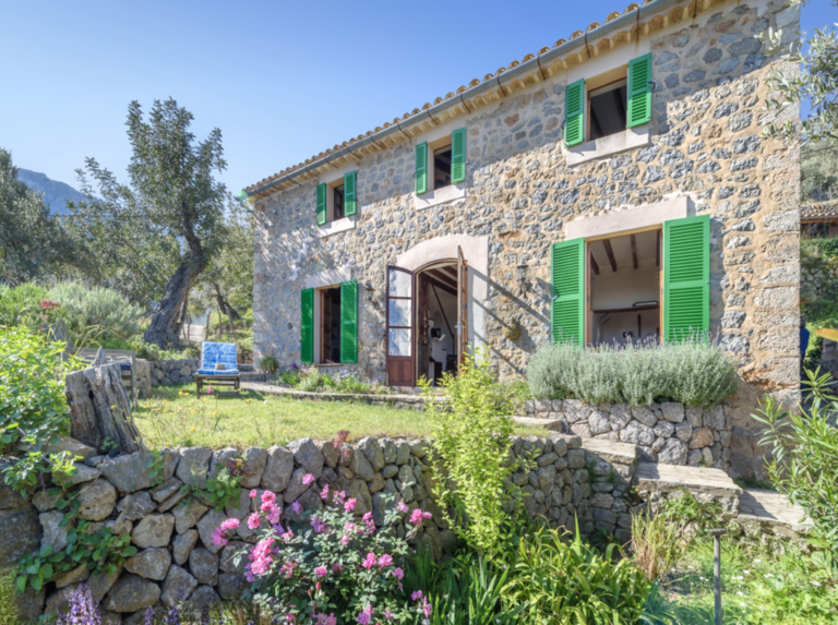 Villa Espagne, Mallorca - VUES et MAGIE - Prix 1.325.000 EUR 1.325.000€ | Chambres 2 | Bains 2 | Superficie 139 m² | Terrain: 4.350 ㎡